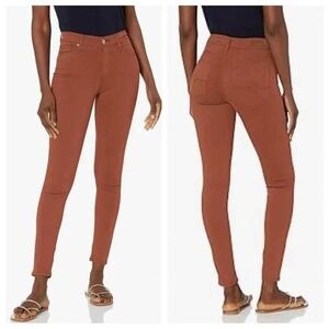 AG Farrah Ankle Stretch Sateen Pant in Brick Dust Size 26